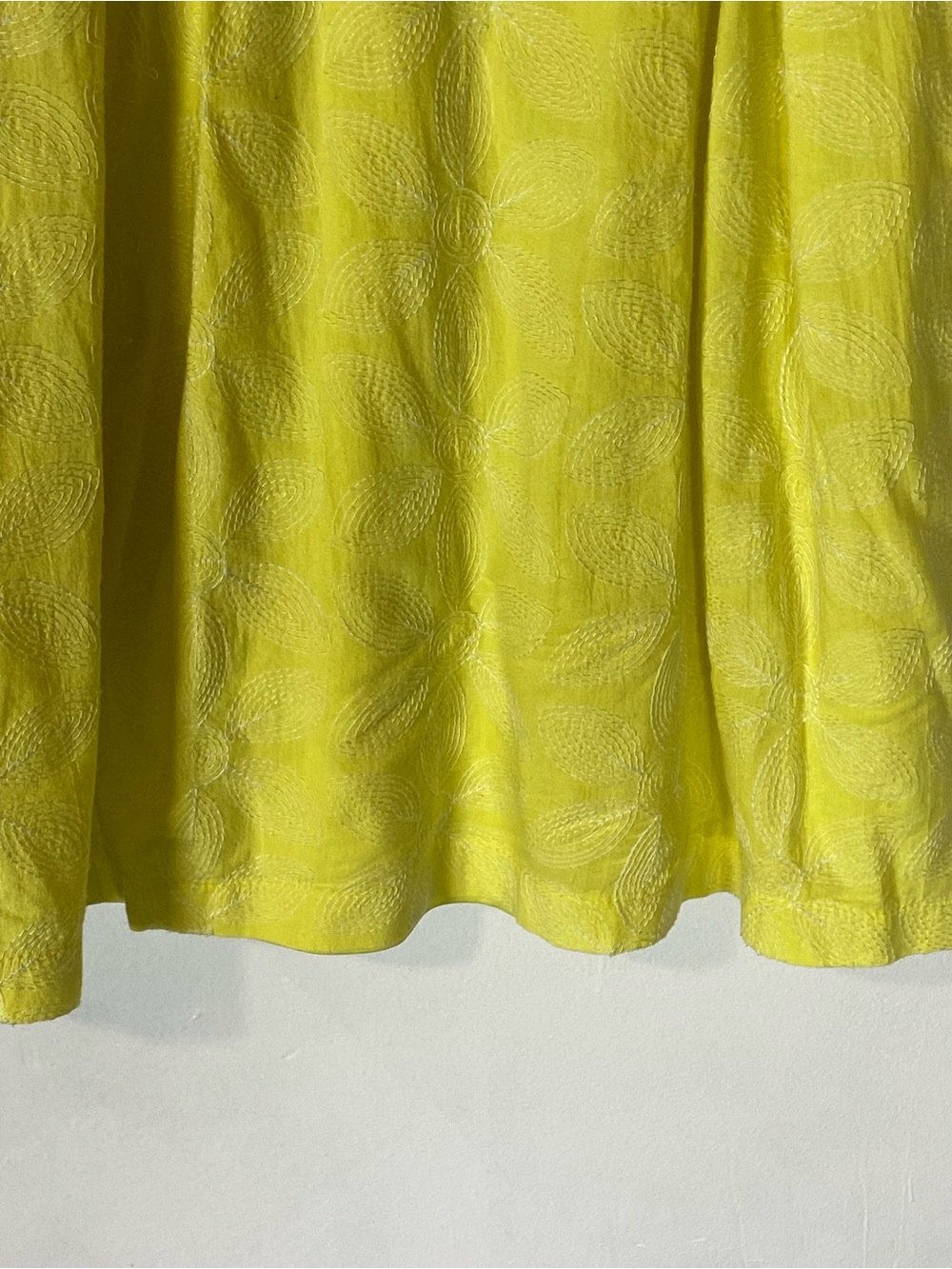 Forever 21 Yellow Floral Embroidered Sundress Cottagecore Lemoncore M Preppy - Picture 4 of 12